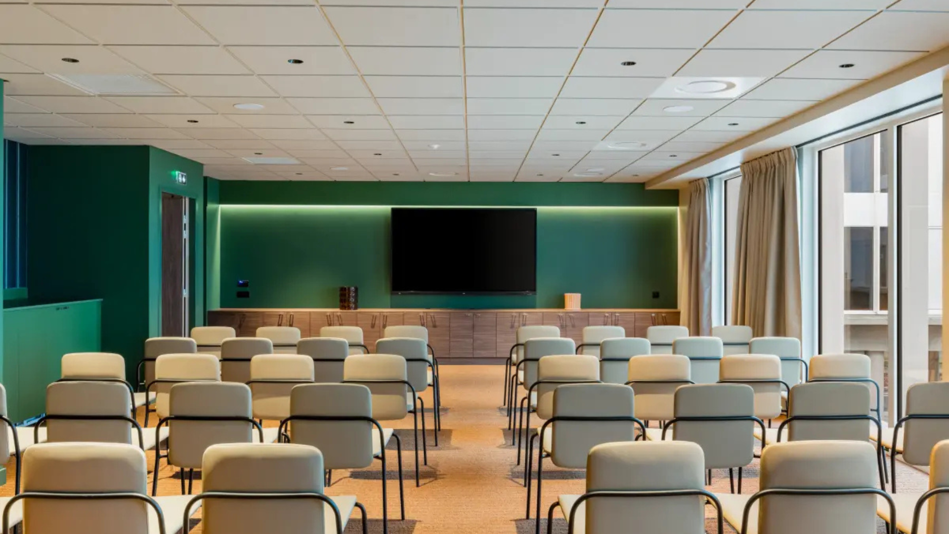 Hampton by Hilton Bordeaux Merignac Airport